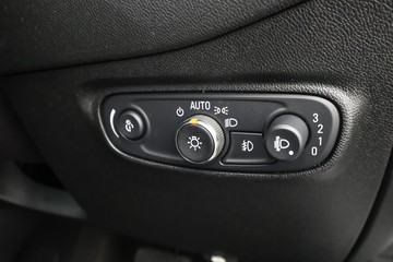 https://dvg-vehicle-assets.s3.amazonaws.com/C4634/fz9jb9i2slly5yqls01aakw6.jpg