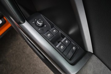 https://dvg-vehicle-assets.s3.amazonaws.com/C4638/29wf4k95jc74med68kwp658e.jpg