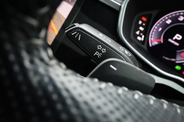 https://dvg-vehicle-assets.s3.amazonaws.com/C4638/6uw74sldb7yom4aunghm5snwa.jpg