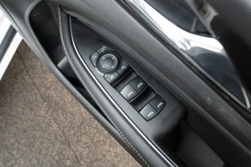 https://dvg-vehicle-assets.s3.amazonaws.com/C4640/7w1ou0mdcxgoo7ww3oi14b9ij.jpg