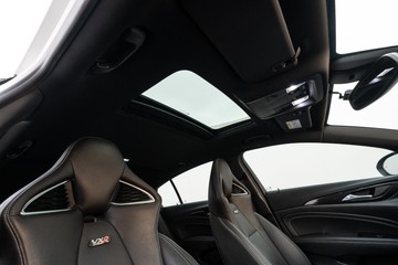 https://dvg-vehicle-assets.s3.amazonaws.com/C4640/ama23j2sudkkgigykbgqk2p1h.jpg
