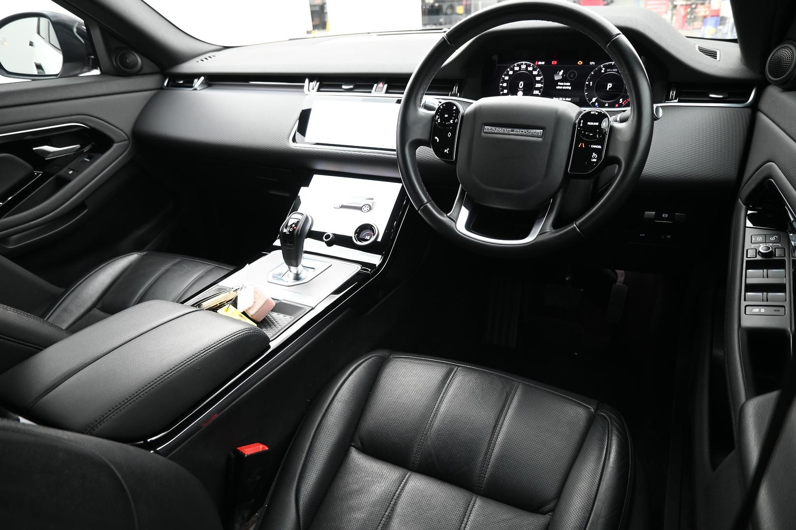 Land Rover Range Rover Evoque image 4