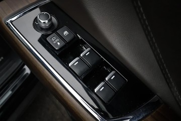 https://dvg-vehicle-assets.s3.amazonaws.com/C4649/bzvxv7cihuhdqtna3faydozju.jpg