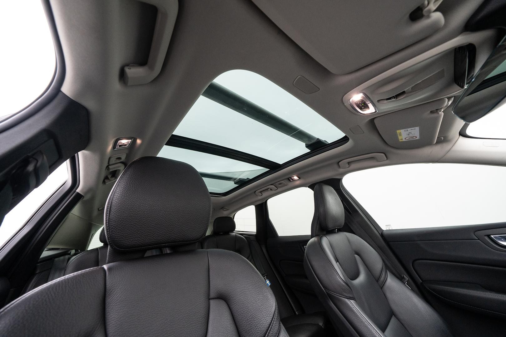 Volvo Xc60 image 4