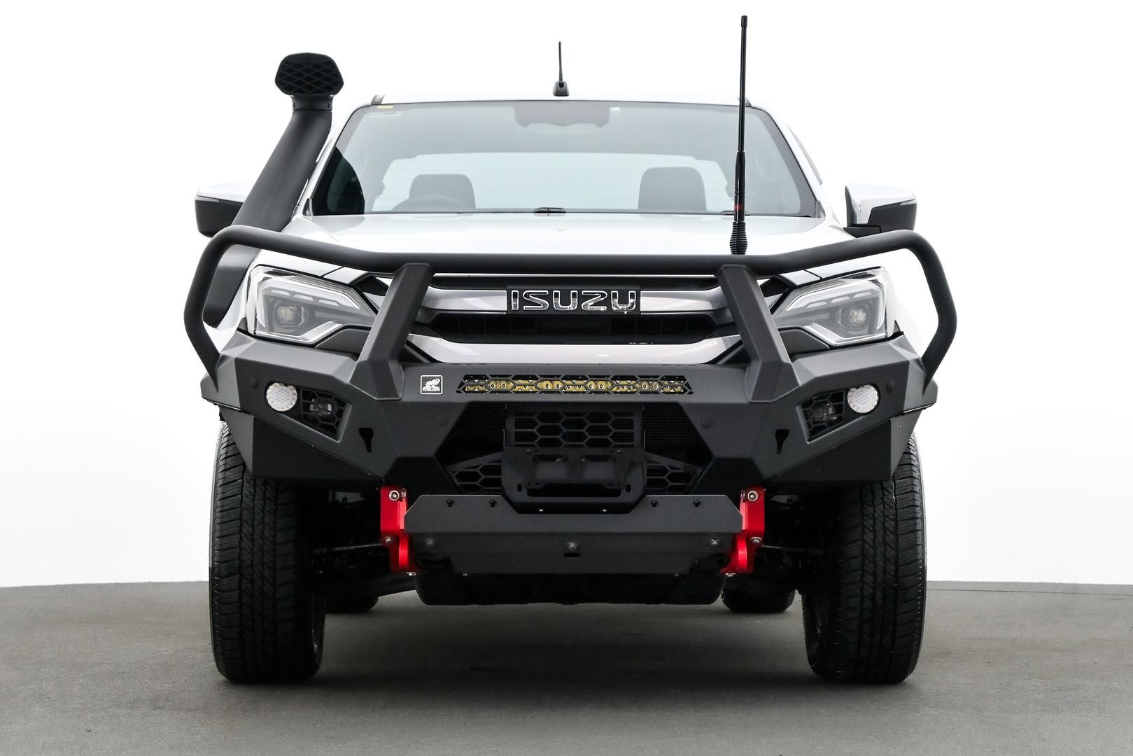 Isuzu D-max image 2