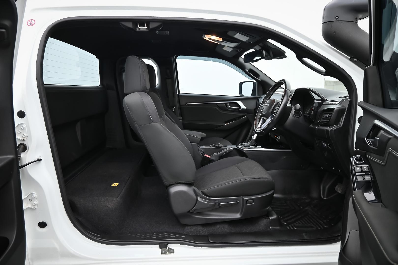 Isuzu D-max image 4