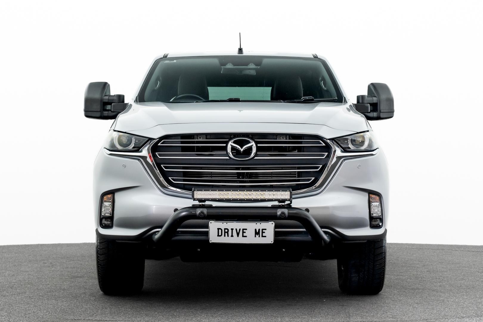 Mazda Bt-50 image 2