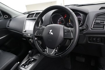 https://dvg-vehicle-assets.s3.amazonaws.com/C4676/eh785tz1ea9v3cc1sv8zz1upv.jpg