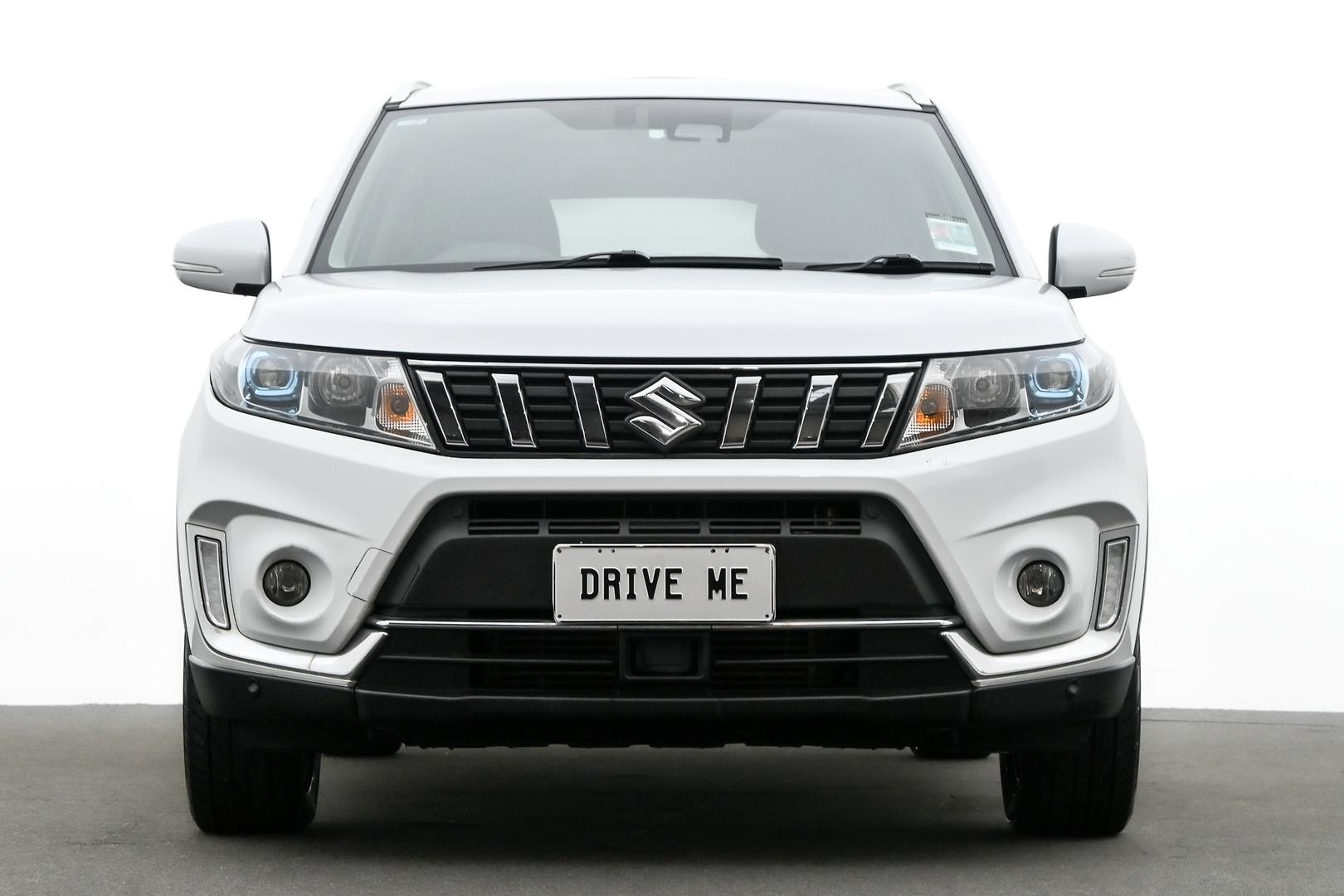 Suzuki Vitara image 2