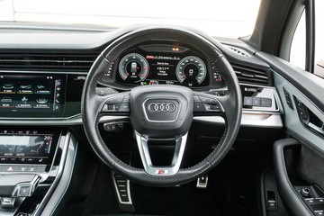 https://dvg-vehicle-assets.s3.amazonaws.com/C4691/3seewcyekgeyujtqx4y9xu17i.jpg