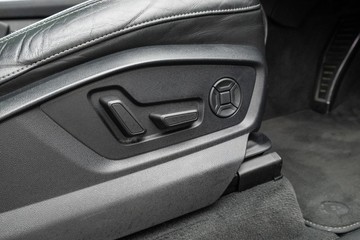 https://dvg-vehicle-assets.s3.amazonaws.com/C4691/6m0g5hgvce5lwstm9l19flgta.jpg