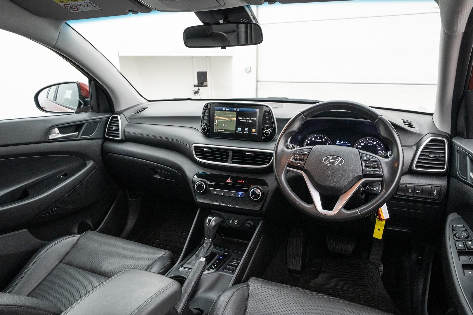 Hyundai Tucson image 4