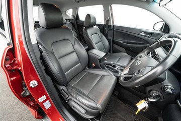 https://dvg-vehicle-assets.s3.amazonaws.com/C4711/45qc6ngz4n8t8rzw4lxlxhpfr.jpg