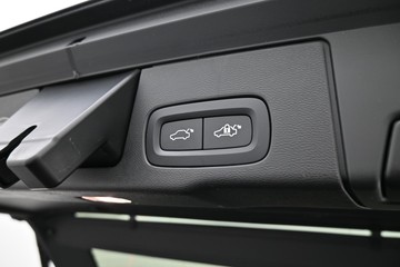 https://dvg-vehicle-assets.s3.amazonaws.com/C4715/2e0txlqmlfwmlm0op962ywo5b.jpg