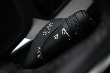 https://dvg-vehicle-assets.s3.amazonaws.com/C4715/4oxty1pri55o3073e4rpxwa2p.jpg