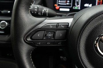 https://dvg-vehicle-assets.s3.amazonaws.com/C4720/2r9bfinxod6hfmazcxibfpd8h.jpg