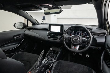 https://dvg-vehicle-assets.s3.amazonaws.com/C4720/3rktohkzizwofr7bmc4i8rq0o.jpg