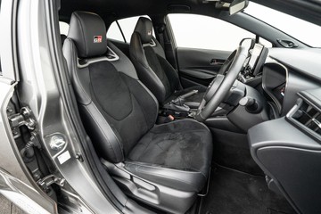 https://dvg-vehicle-assets.s3.amazonaws.com/C4720/3tqp1zc4azs1r89yx97dtmpnr.jpg