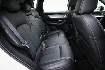 https://dvg-vehicle-assets.s3.amazonaws.com/C4721/7kvdz10ap94qqre4b3aeoomnu.jpg