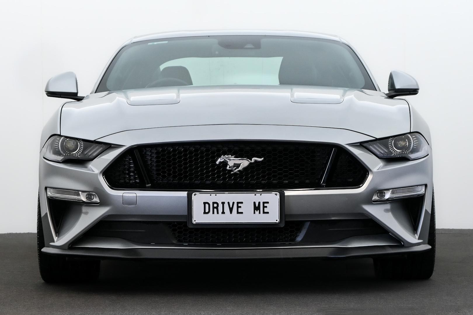 Ford Mustang image 2