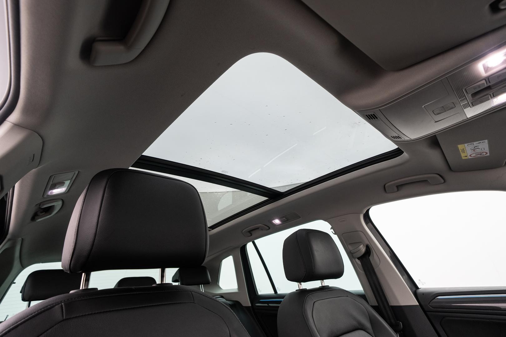 Volkswagen Tiguan image 4