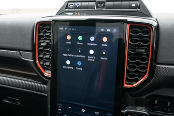 https://dvg-vehicle-assets.s3.amazonaws.com/C4771/b3z18fl1xod0liyxohev0wjb6.jpg