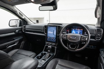 https://dvg-vehicle-assets.s3.amazonaws.com/C4773/4rjzi1ncle0yngtrwqimcmc6p.jpg
