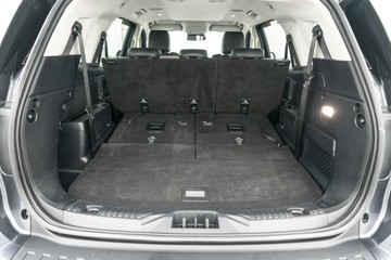 https://dvg-vehicle-assets.s3.amazonaws.com/C4773/a6z0pzomxmxdjijcq69hcyq17.jpg