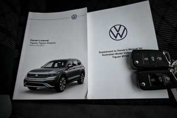 https://dvg-vehicle-assets.s3.amazonaws.com/C4818/42h6oq9ueju15znwfijcztw2x.jpg
