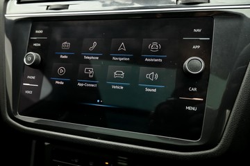 https://dvg-vehicle-assets.s3.amazonaws.com/C4818/a5cedbn5vu3ny6x1uh34b8bx9.jpg