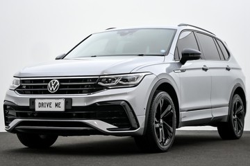 https://dvg-vehicle-assets.s3.amazonaws.com/C4818/b9vtvt5kmkdtw8gu38vou4nnd.jpg