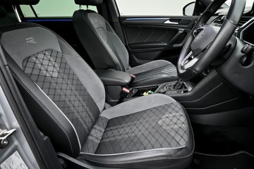 https://dvg-vehicle-assets.s3.amazonaws.com/C4818/et4q1g6bvc7bo1sgh6pal2p9u.jpg