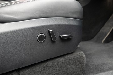 https://dvg-vehicle-assets.s3.amazonaws.com/C4819/6mw2mws2l0a2704w5e1ckvug9.jpg