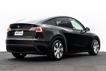 https://dvg-vehicle-assets.s3.amazonaws.com/C4819/ets47i0nt1h0ig6ctyjxzo6l4.jpg