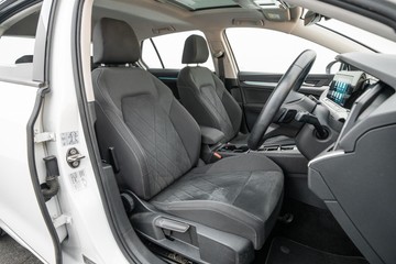 https://dvg-vehicle-assets.s3.amazonaws.com/C4829/6wcrc16hft1ch4y0vtxy9d26g.jpg