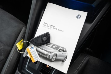 https://dvg-vehicle-assets.s3.amazonaws.com/C4829/929sia4lres213y3jk2awut0y.jpg