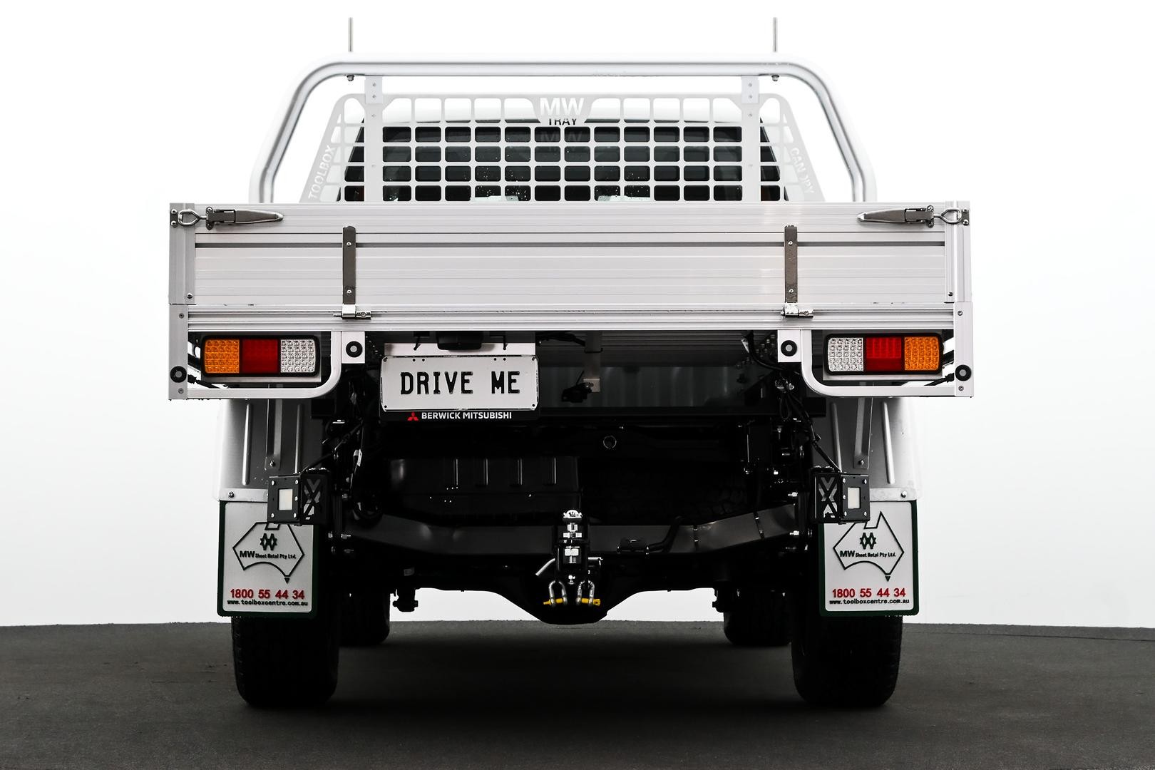 Mitsubishi Triton image 3