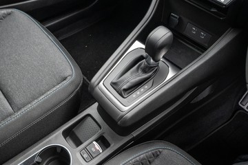 https://dvg-vehicle-assets.s3.amazonaws.com/C4838/b3r1kbz1f8ica1e6e138uf39i.jpg