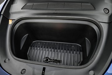 https://dvg-vehicle-assets.s3.amazonaws.com/C4845/905en331z10jwlbz7kyx550xx.jpg