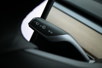 https://dvg-vehicle-assets.s3.amazonaws.com/C4845/crh7j5rv81zustxtddff3grtv.jpg