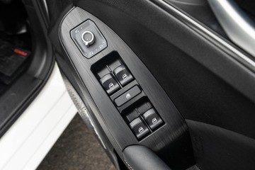 https://dvg-vehicle-assets.s3.amazonaws.com/C4848/30ngcpbsto7zvz85zmhf5s8wp.jpg