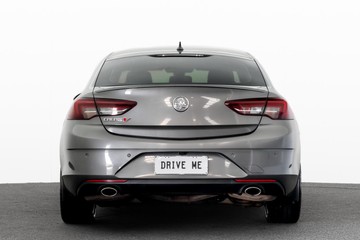 https://dvg-vehicle-assets.s3.amazonaws.com/C4869/6ixlugv82z8apn19h7zp3uc5f.jpg