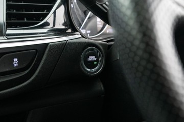 https://dvg-vehicle-assets.s3.amazonaws.com/C4869/difvhzjd7egc69ermt9osh4az.jpg