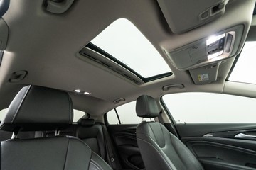 https://dvg-vehicle-assets.s3.amazonaws.com/C4869/ep7wtw48mcn4iwz1yfqep67bb.jpg