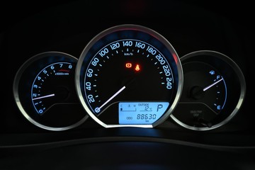 https://dvg-vehicle-assets.s3.amazonaws.com/C4871/1v3mgal1ujw3sa1mlmehntaow.jpg