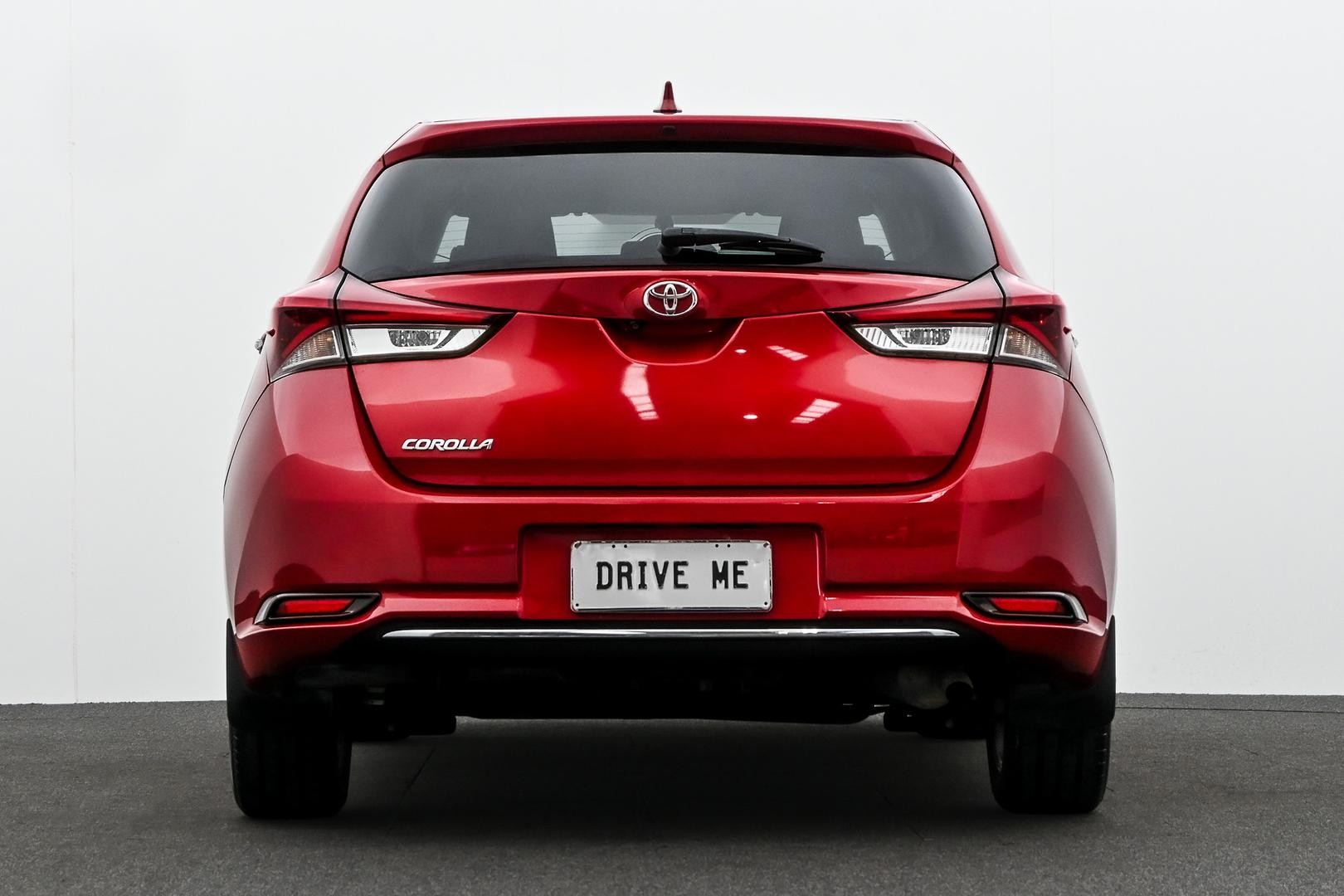 Toyota Corolla image 3