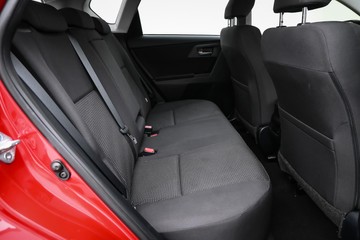 https://dvg-vehicle-assets.s3.amazonaws.com/C4871/cf6bphrrc0djelo4ayyo6d6kx.jpg