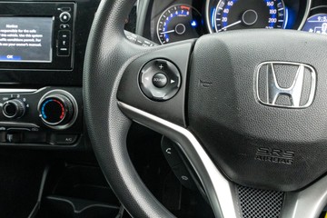 https://dvg-vehicle-assets.s3.amazonaws.com/C4876/21fi1j15l447x3t1cf90pkrs1.jpg