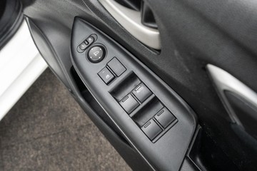 https://dvg-vehicle-assets.s3.amazonaws.com/C4876/e1jc7xmy2iiya36z4u0atqj8i.jpg