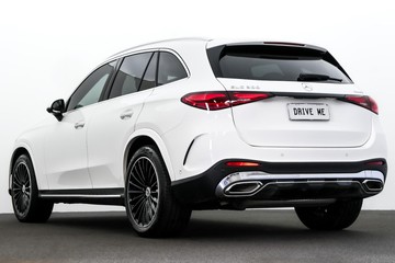 https://dvg-vehicle-assets.s3.amazonaws.com/C4878/9yx1jgnj5bh27l0ijif3e3nkf.jpg